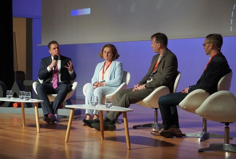Acerca de - Conoce BAIDATA Imagen